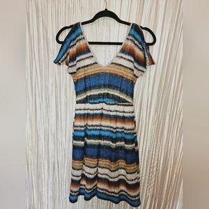 Beachy Open Shoulder Short Dress- Women's Size XS